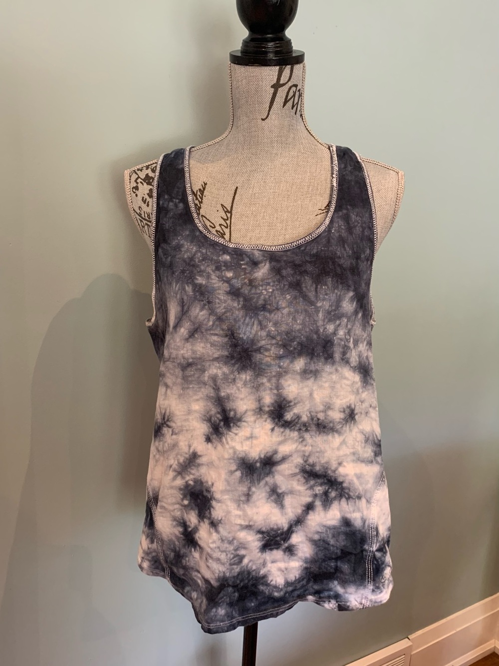 Calvin Klein Navy and White Tie-Dye Scoop Neck Tank